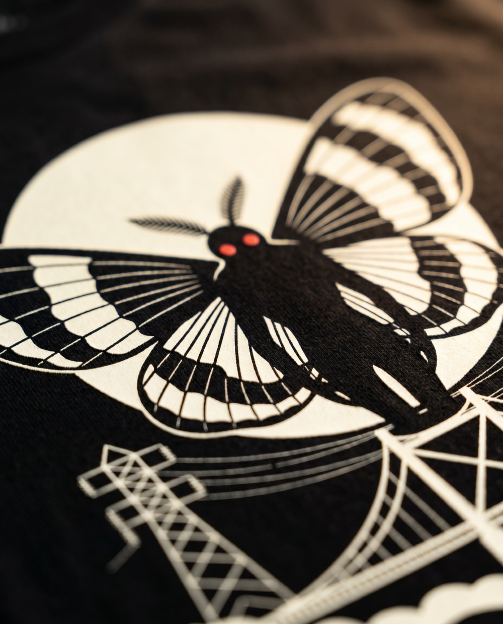 Mothman: The Sighting Report print detail