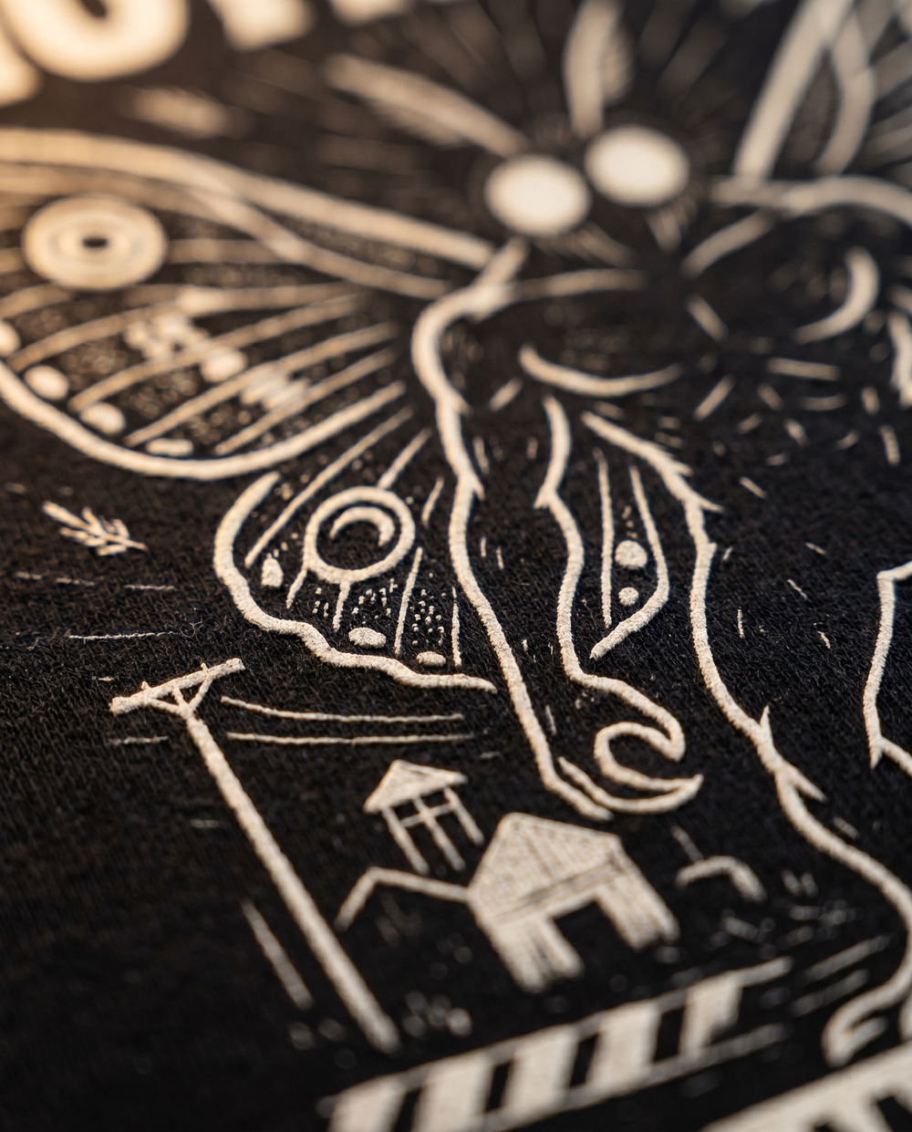 Mothman: The Warning print detail